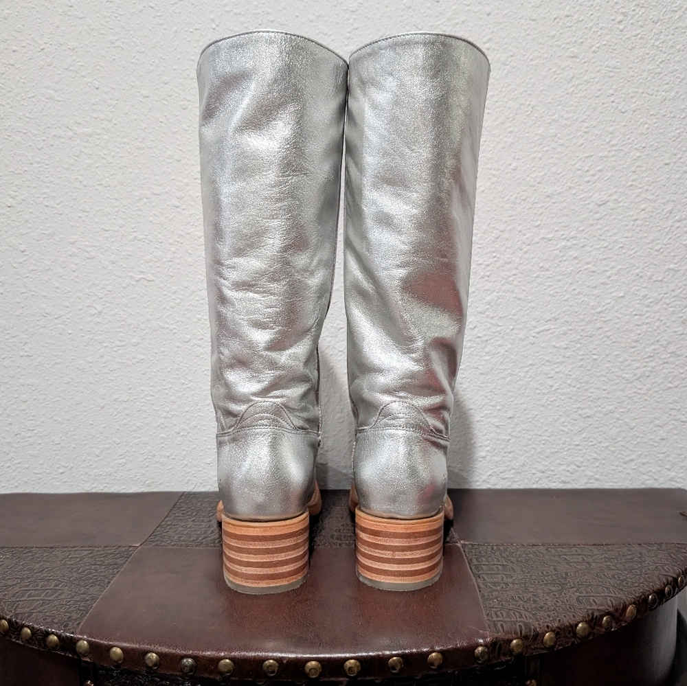Frye Campus Silver Leather Boots Size 8.5 - Picture 14 of 16
